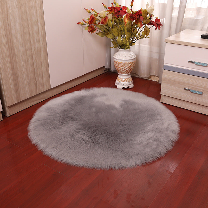 Luxurious Woolen Living Carpet